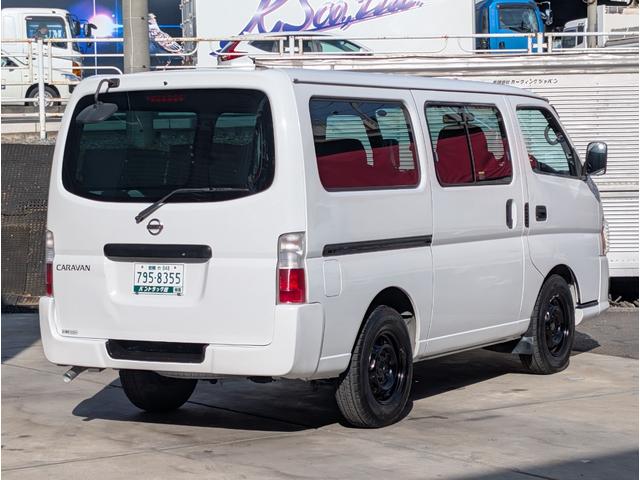 キャラバン ロングＤＸ　５ドア両側スライドドア　ＡＴ６人乗　可倒式リアシートあり　ナビＥＴＣ付Ｂｌｕｅｔｏｏｔｈ　オーディオ　ハンズフリー電話機能　　タイミングベルト無しガソリンエンジン　助手席前倒し時長尺荷物長さ３７５ｃｍ（76枚目）