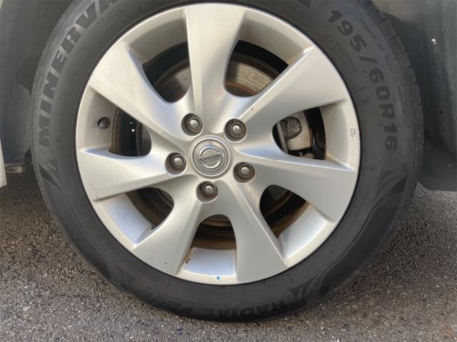 セレナ ハイウェイスター　Ｓ－ハイブリッド　両側電動パワースラドア　ＥＴＣ　ナビ　オートクルーズコントロール　両側電動スライドドア　スマートキー　電動格納ミラー　３列シート　ＣＶＴ　アルミホイール　ミュージックプレイヤー接続可　盗難防止システム　衝突安全ボディ　ＡＢＳ（48枚目）