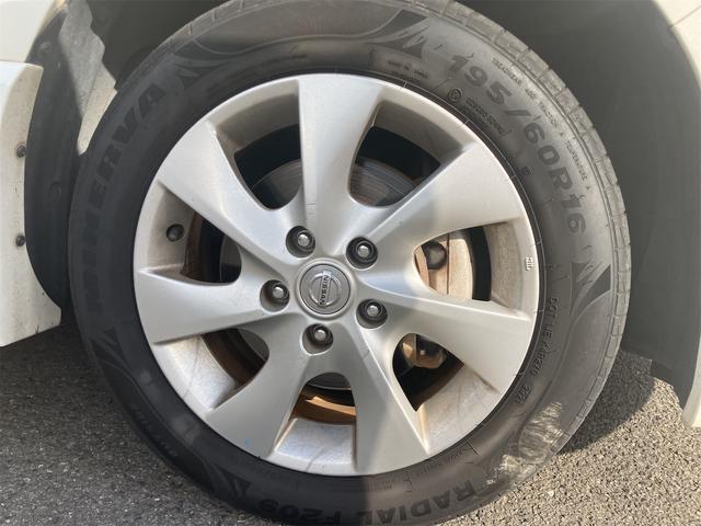 セレナ ハイウェイスター　Ｓ－ハイブリッド　両側電動パワースラドア　ＥＴＣ　ナビ　オートクルーズコントロール　両側電動スライドドア　スマートキー　電動格納ミラー　３列シート　ＣＶＴ　アルミホイール　ミュージックプレイヤー接続可　盗難防止システム　衝突安全ボディ　ＡＢＳ（49枚目）