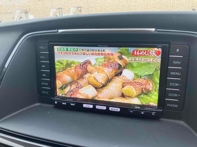 アテンザワゴン ＸＤ　ディーゼルターボ　皮調シートカバー　記録簿取説　テレビ　ドライブレコーダー　バックカメラ　ナビ　ＴＶ　オートクルーズコントロール　アルミホイール　オートライト　後席モニター　スマートキー　アイドリングストップ　電動格納ミラー　ＡＴ　盗難防止システム　ボーズ（6枚目）