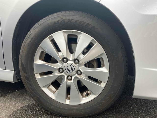 ステップワゴンスパーダ Ｚ　無限グリル　地デジナビテレビ　タイミングチェーン　カメラ　ＥＴＣ　全周囲カメラ　ナビ　ＴＶ　両側電動スライドドア　ＨＩＤ　スマートキー　アイドリングストップ　電動格納ミラー　後席モニター　ＣＶＴ　アルミホイール　ＣＤ　盗難防止システム　衝突安全ボディ　ＡＢＳ（27枚目）