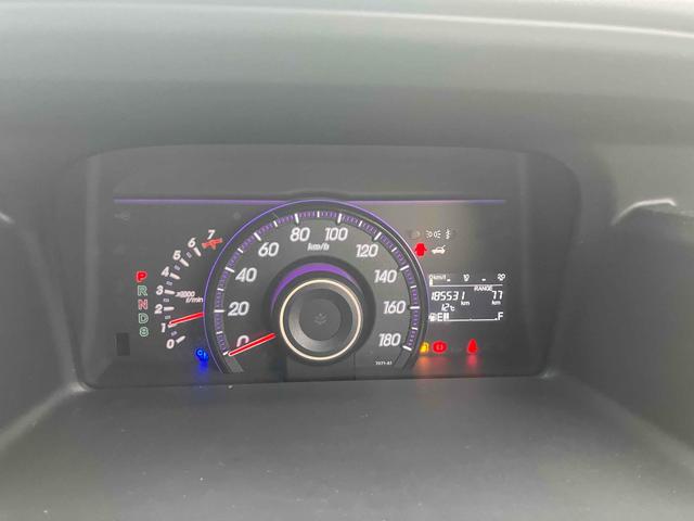 ステップワゴンスパーダ Ｚ　無限グリル　地デジナビテレビ　タイミングチェーン　カメラ　ＥＴＣ　全周囲カメラ　ナビ　ＴＶ　両側電動スライドドア　ＨＩＤ　スマートキー　アイドリングストップ　電動格納ミラー　後席モニター　ＣＶＴ　アルミホイール　ＣＤ　盗難防止システム　衝突安全ボディ　ＡＢＳ（36枚目）