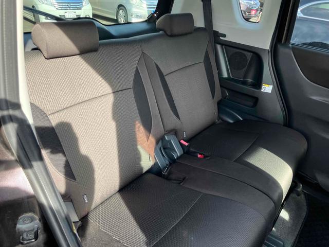 ソリオ Ｓ　アンドロイドモニター１０．３　両側パワースライドドア　バックカメラ　両側電動スライドドア　オートライト　ＨＩＤ　スマートキー　電動格納ミラー　ＣＶＴ　アルミホイール　盗難防止システム　衝突安全ボディ　ＡＢＳ　エアコン　パワーステアリング　パワーウィンドウ（29枚目）