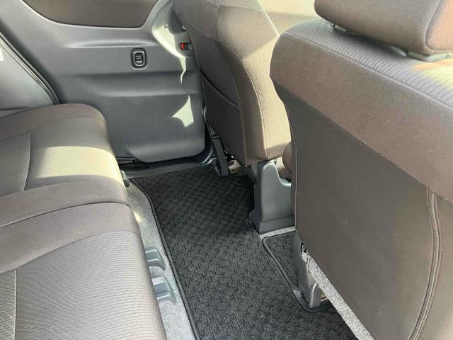 ソリオ Ｓ　アンドロイドモニター１０．３　両側パワースライドドア　バックカメラ　両側電動スライドドア　オートライト　ＨＩＤ　スマートキー　電動格納ミラー　ＣＶＴ　アルミホイール　盗難防止システム　衝突安全ボディ　ＡＢＳ　エアコン　パワーステアリング　パワーウィンドウ（30枚目）