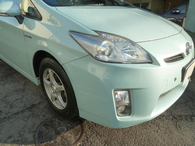 プリウス Ｓ　１オーナー　禁煙車　記録簿（6枚目）