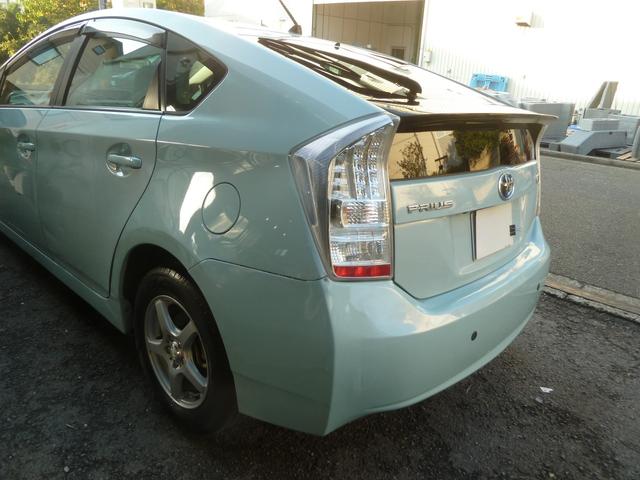 プリウス Ｓ　１オーナー　禁煙車　記録簿（9枚目）