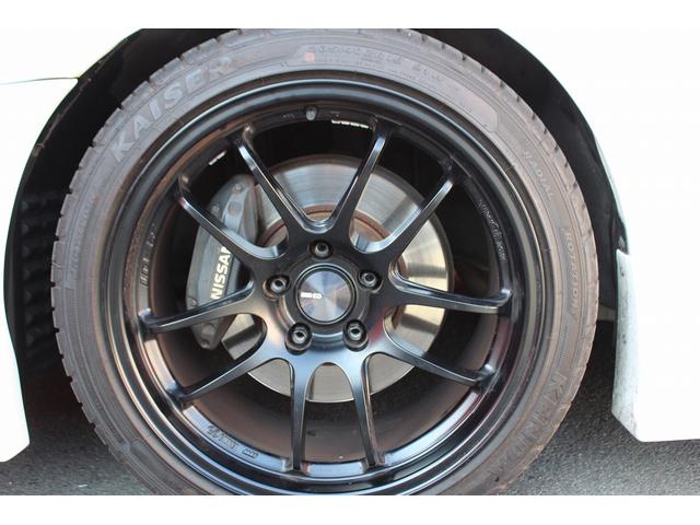 25GT-Xターボ タイベル交換済み ENKEI 18インチAW HKSマフラー BLITZ減衰力調整付き車高調 エアクリ MOMOステ ワークスベル脱着式ステアリングボス ターボタイマー バックカメラ 社外ナビ ETC(28枚目)