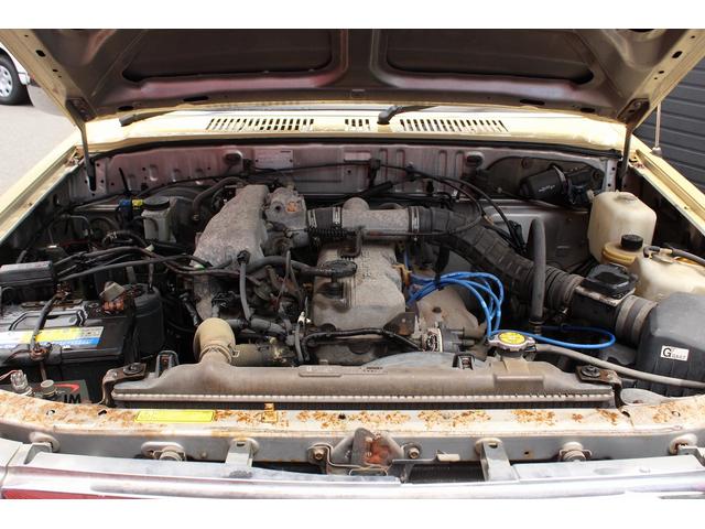 プロシード キャブプラス　４ＷＤ　ヒッチメンバー　全塗装済み　５人乗り　積載量５００ＫＧ　社外アルミホイール　社外タイヤ　社外ステアリング　社外オーディオ（31枚目）