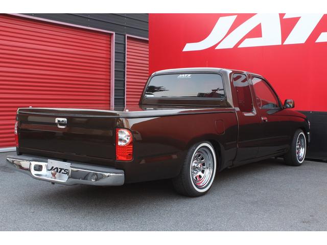 ハイラックススポーツピック エクストラキャブ　ジャッツエアサス装着　Ｃノッチ加工　デイトナクロームホイール　ホワイトリボンタイヤ　トノカバー　社外ウッドステアリング　シートカバー　社外ナビ　ＥＴＣ（36枚目）