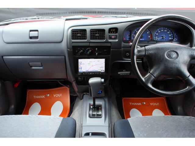 ハイラックススポーツピック エクストラキャブ　ジャッツエアサス装着　デイトナ＆ＢＦグッドリッチ　ワンピースウインドウ　リヤステップバンパー　エア開閉式トノカバー（8枚目）