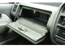 プロシード キャブプラス　４ＷＤ　ヒッチメンバー　全塗装済み　５人乗り　積載量５００ＫＧ　社外アルミホイール　社外タイヤ　社外ステアリング　社外オーディオ（8枚目）