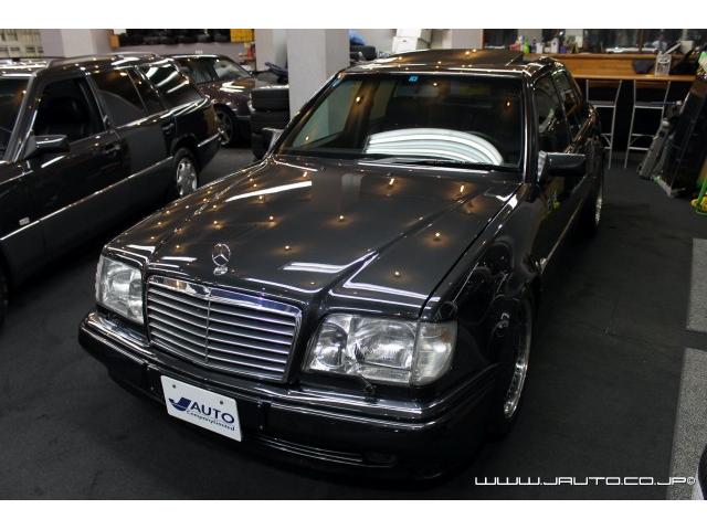 500E 整備記録簿付 黒革内装 AMG仕様 新車並行(7枚目)