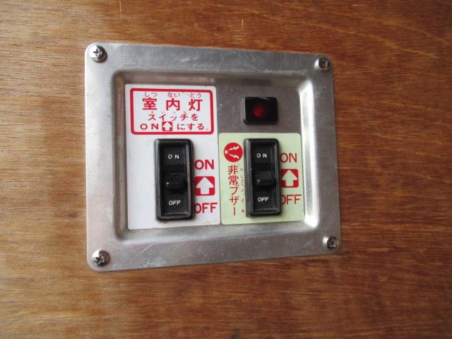 ダイナトラック 標準アルミバンサイド扉付(13枚目)