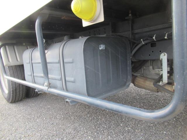 ダイナトラック 標準アルミバンサイド扉付(15枚目)