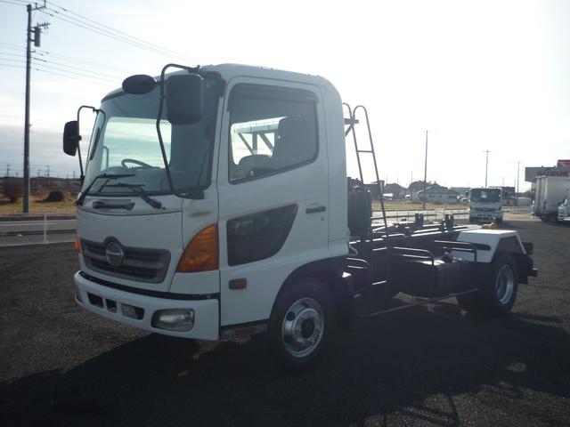 ヒノレンジャー レンジャー新明和製脱着装置付アームロール6400cc(3枚目)