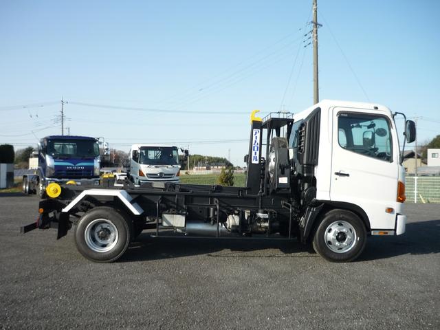 ヒノレンジャー レンジャー新明和製脱着装置付アームロール6400cc(5枚目)