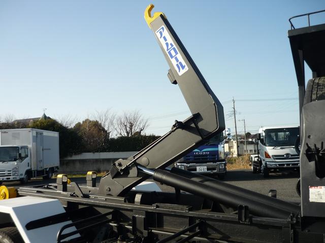 ヒノレンジャー レンジャー新明和製脱着装置付アームロール6400cc(14枚目)