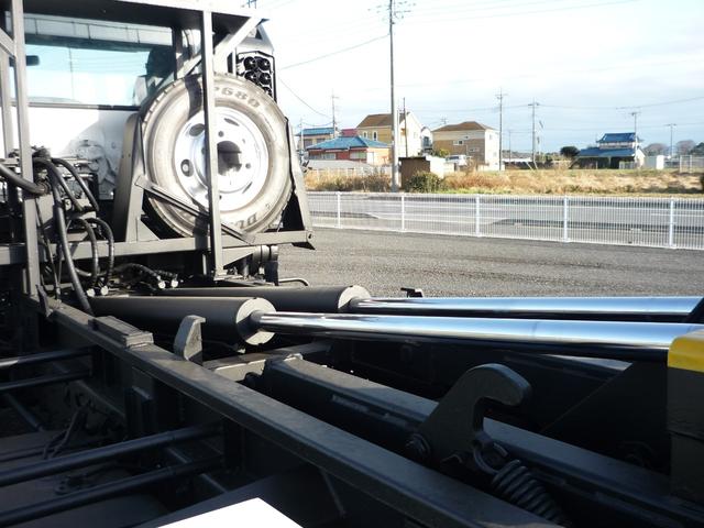 ヒノレンジャー レンジャー新明和製脱着装置付アームロール6400cc(25枚目)