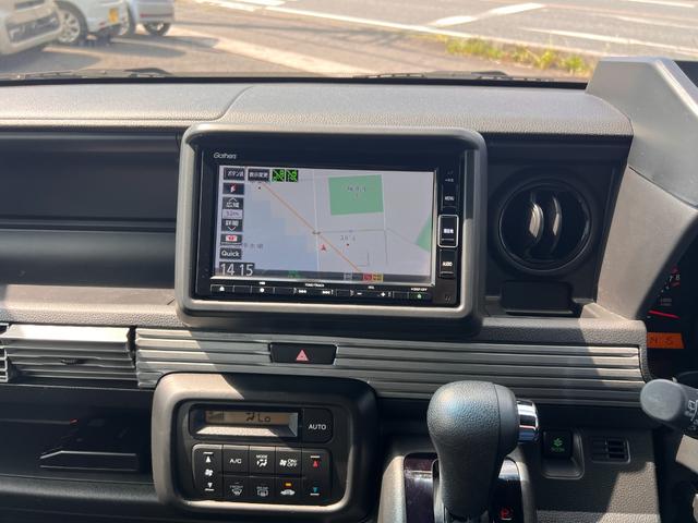Ｎ－ＶＡＮ＋スタイル ファン・ターボホンダセンシング　純オプション（インターナビ・マルチインフォメーション・ナビ連動前後ドラレコ・マットガード・リアカメラダブルビュー・ゲートバー・サイドパイプ・Ａリトラミラー・充電ＵＳＢジャック・社外アルミ・純正４本有）（6枚目）