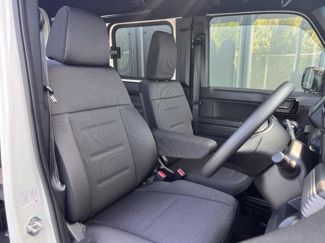 Ｎ－ＶＡＮ＋スタイル ファン・ターボホンダセンシング　純オプション（インターナビ・マルチインフォメーション・ナビ連動前後ドラレコ・マットガード・リアカメラダブルビュー・ゲートバー・サイドパイプ・Ａリトラミラー・充電ＵＳＢジャック・社外アルミ・純正４本有）（29枚目）