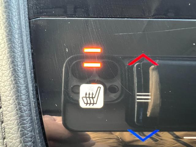 シャトル ハイブリッドX ホンダセンシング ナビ装着用スペシャルパッケージ+ETC車載器(ナビゲーション連動)・コンビシートプライムスムース&ファブリック・	LEDヘッドライト+LEDフォグライト+自動防眩ルームミラー(15枚目)