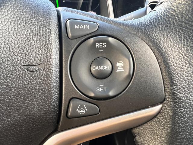 シャトル ハイブリッドX ホンダセンシング ナビ装着用スペシャルパッケージ+ETC車載器(ナビゲーション連動)・コンビシートプライムスムース&ファブリック・	LEDヘッドライト+LEDフォグライト+自動防眩ルームミラー(21枚目)