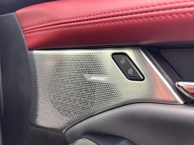 MAZDA3ファストバック 20Sバーガンディ セレクション オプション(360度セーフティPK・BOSEサウンドシステム+12スピーカー・フロント&リア&サイド&アンダースカートスポイラー・イルミスカッフプレート・ビルトインETC)シート&ステアリングヒーター(8枚目)