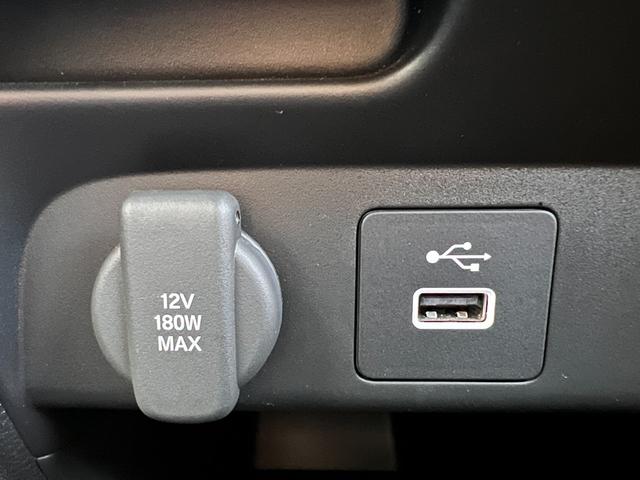 フリード e:HEVクロスター 11.4型ワイドナビ装着スペシャルPK・ナビ連動2.0ETC・2列目6:4分割可倒式シート(ダブルフォールダウン)・コンビシート&専用インテリア・アップルカープレイ&アンドロイドオート・純正ドラレコ(14枚目)