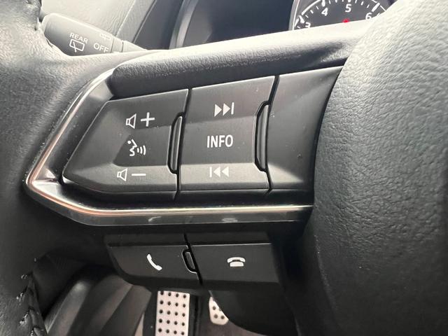 MAZDA2 15S ブラックトーンエディション 6速マニュアル・純正(マツダコネクトナビ・360度ビューモニター・前後ドラレコ・アルミペダル・バイザー裏ETC・ブルーワイドミラー・自動防眩ミラー)オートマチックハイビーム・前後パーキングセンサー(21枚目)