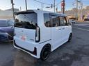 N-BOXカスタム ターボコーディネートスタイル Honda CONNECT for Gathers+ナビ装着用スペシャルパッケージ・コンビニフック付シートバックテーブル(運転席&助手席)・シートヒーター・LEDヘッドライト・SOSコールボタン 中古車画像_3