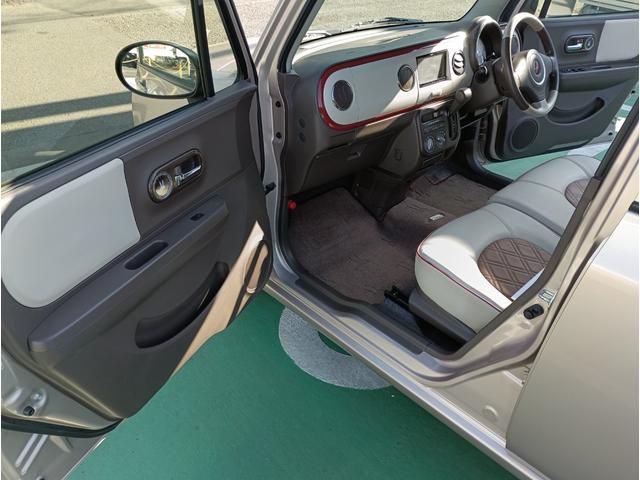 ����ȑ�����̃C���p�l����ł�