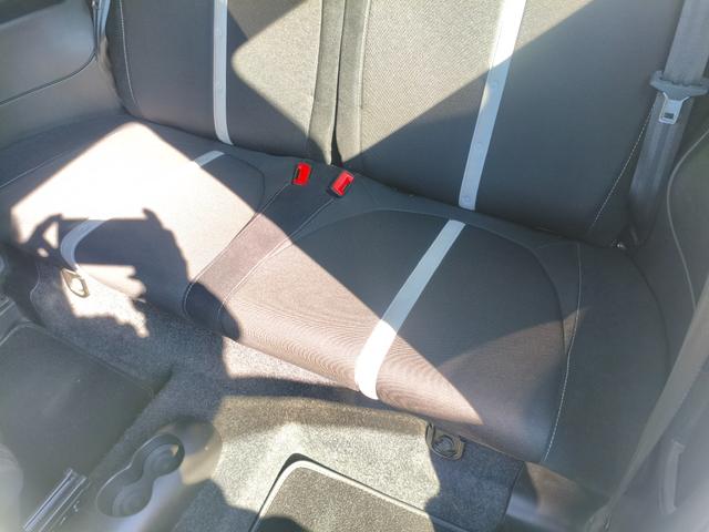 アバルト５００ ベースグレード　５速マニュアル　正規ディーラー車　ＡＫＲＡＰＯＶＩＣマフラー（46枚目）