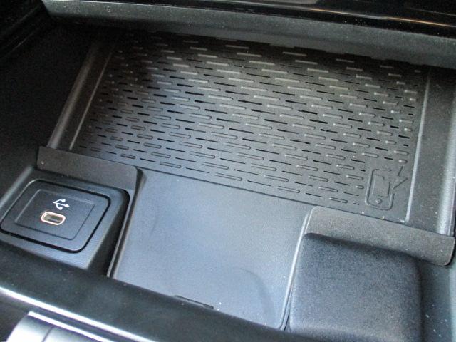 Ｂクラス Ｂ１８０　ＡＭＧラインパッケージ　後期ＢＳＧ搭載モデル　メーカー保証　レーダーセーフ　ＭＢＵＸＡＲナビＴＶ　バックカメラ　アンビエントライト　アドバンスドサウンドシステム　前後ドラレコ　シートヒーター　パワーテールゲート（20枚目）