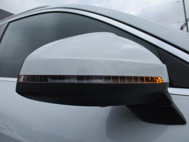 A4アバント 40TDIクワトロ Sライン 後期 バーチャルコックピット マトリクスLED 純正ナビ 全方位カメラ アンビエントライト ACC パワーテールゲート シーケンシャルウィンカー 前後ドラレコ ハーフレザーシート ランバーサポート(52枚目)