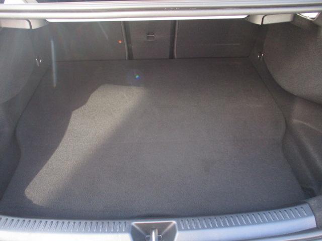 Ａクラスセダン Ａ２５０ｅ　セダン　ＡＭＧ　レザーエクスクルーシブＰ　アドバンスドＰＫＧ　レーダーセーフ　１オーナー　アンビエントライト　ヘッドアップディスプレイ　ＭＢＵＸナビＴＶ　全方位カメラ　アンビエントライト　シートヒーター　オプションカラー（63枚目）