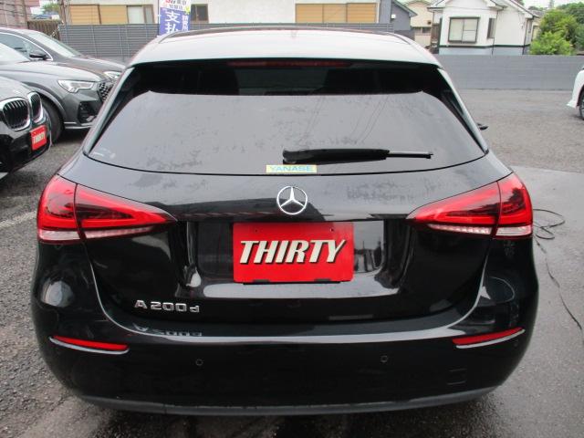 Ａクラス Ａ２００ｄ　レーダーセーフ　ＭＢＵＸナビＴＶ　バックカメラ　パワーシート　シートヒーター　ドラレコ　ワイヤレスチャージ　ハーフレザーシート　ＬＥＤヘッドライト　衝突軽減　追従クルーズ　踏み間違い防止　ＥＴＣ（7枚目）