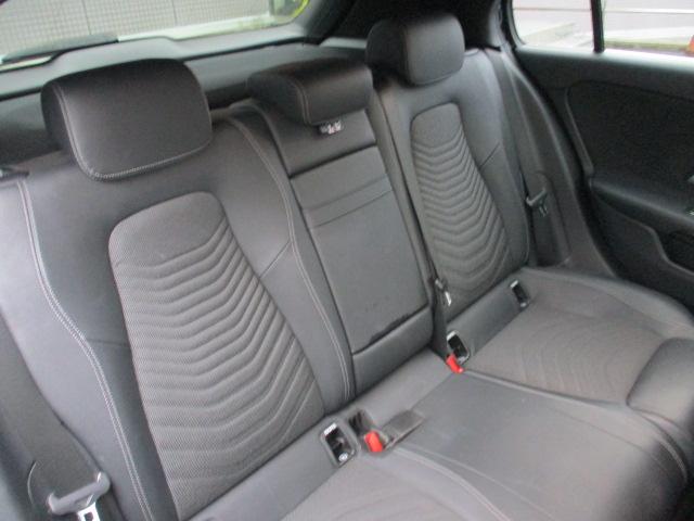 Ａクラス Ａ２００ｄ　レーダーセーフ　ＭＢＵＸナビＴＶ　バックカメラ　パワーシート　シートヒーター　ドラレコ　ワイヤレスチャージ　ハーフレザーシート　ＬＥＤヘッドライト　衝突軽減　追従クルーズ　踏み間違い防止　ＥＴＣ（12枚目）