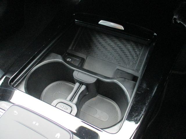 Ａクラス Ａ２００ｄ　レーダーセーフ　ＭＢＵＸナビＴＶ　バックカメラ　パワーシート　シートヒーター　ドラレコ　ワイヤレスチャージ　ハーフレザーシート　ＬＥＤヘッドライト　衝突軽減　追従クルーズ　踏み間違い防止　ＥＴＣ（19枚目）