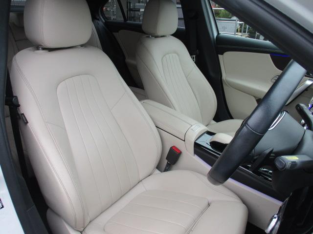 Aクラスセダン A250 4マチックセダン レーダーセーフ レザーEX パノラミックルーフ オプションカラー 本革 アンビエントライト MBUXナビTV バックカメラ 衝突軽減 踏み間違い防止 シートヒーター パワーシート ワイヤレスチャージ(11枚目)