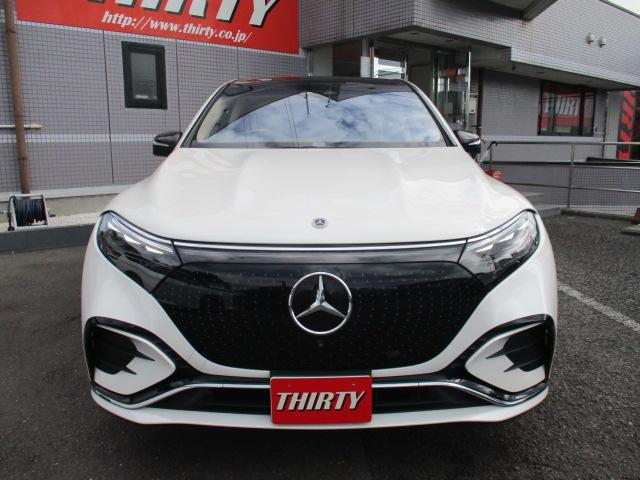 ＥＱＳ ＳＵＶ ＥＱＳ５８０　４マチック　ＳＵＶ　スポーツ　メーカー保証　ショーファーＰＫＧ　ナイトＰＫＧ　オプションインテリアトリム　本革シート　パノラミックルーフ　ＭＢＵＸハイパースクリーン　リアシートモニター　ブルメスター　全方位カメラ　ＨＵＤ（2枚目）