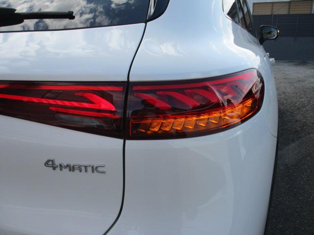 ＥＱＳ ＳＵＶ ＥＱＳ５８０　４マチック　ＳＵＶ　スポーツ　メーカー保証　ショーファーＰＫＧ　ナイトＰＫＧ　オプションインテリアトリム　本革シート　パノラミックルーフ　ＭＢＵＸハイパースクリーン　リアシートモニター　ブルメスター　全方位カメラ　ＨＵＤ（64枚目）