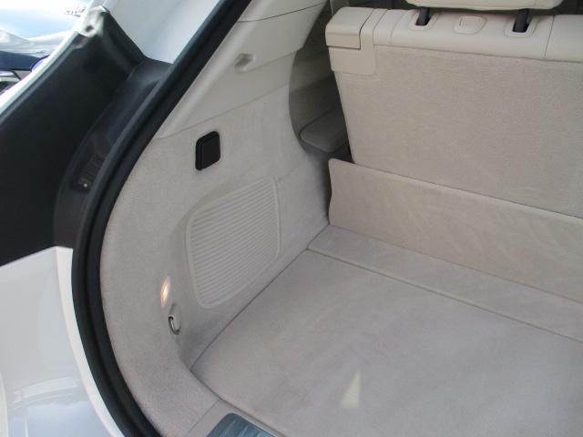 ＥＱＳ ＳＵＶ ＥＱＳ５８０　４マチック　ＳＵＶ　スポーツ　メーカー保証　ショーファーＰＫＧ　ナイトＰＫＧ　オプションインテリアトリム　本革シート　パノラミックルーフ　ＭＢＵＸハイパースクリーン　リアシートモニター　ブルメスター　全方位カメラ　ＨＵＤ（69枚目）