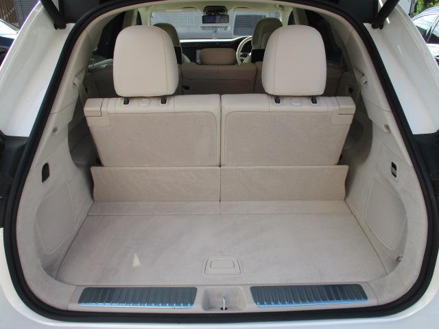 ＥＱＳ ＳＵＶ ＥＱＳ５８０　４マチック　ＳＵＶ　スポーツ　メーカー保証　ショーファーＰＫＧ　ナイトＰＫＧ　オプションインテリアトリム　本革シート　パノラミックルーフ　ＭＢＵＸハイパースクリーン　リアシートモニター　ブルメスター　全方位カメラ　ＨＵＤ（70枚目）