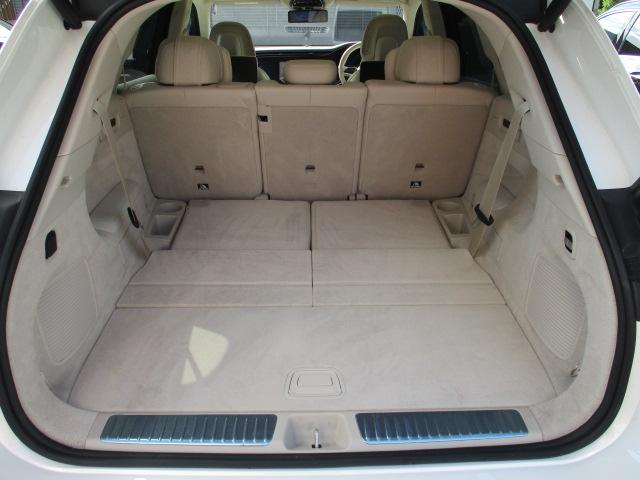 ＥＱＳ ＳＵＶ ＥＱＳ５８０　４マチック　ＳＵＶ　スポーツ　メーカー保証　ショーファーＰＫＧ　ナイトＰＫＧ　オプションインテリアトリム　本革シート　パノラミックルーフ　ＭＢＵＸハイパースクリーン　リアシートモニター　ブルメスター　全方位カメラ　ＨＵＤ（71枚目）