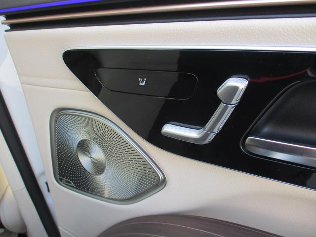 ＥＱＳ ＳＵＶ ＥＱＳ５８０　４マチック　ＳＵＶ　スポーツ　メーカー保証　ショーファーＰＫＧ　ナイトＰＫＧ　オプションインテリアトリム　本革シート　パノラミックルーフ　ＭＢＵＸハイパースクリーン　リアシートモニター　ブルメスター　全方位カメラ　ＨＵＤ（78枚目）