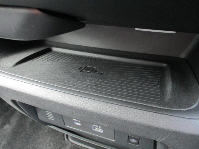 セレナ ｅ－パワー　ハイウェイスターＶ　フロントダイナミックパッケージ　ルーフスポイラー　プロパイロット　純正１２．３インチナビ　キャンセラー付きＴＶ　全方位カメラ　シート＆ステアヒーター　両側パワスラ　ワイヤレスチャージ　ドラレコ（25枚目）