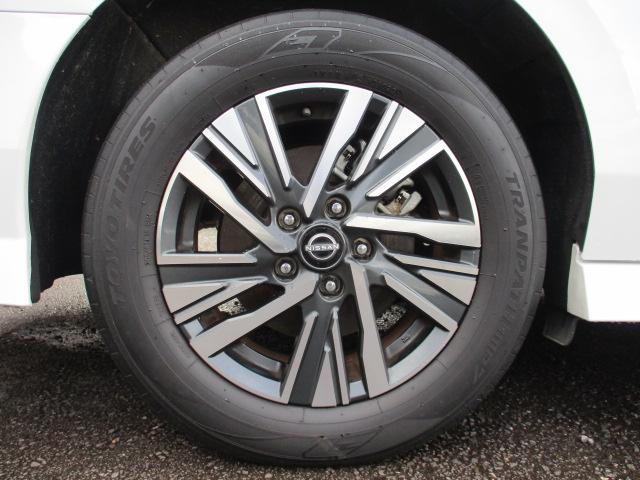 セレナ ｅ－パワー　ハイウェイスターＶ　フロントダイナミックパッケージ　ルーフスポイラー　プロパイロット　純正１２．３インチナビ　キャンセラー付きＴＶ　全方位カメラ　シート＆ステアヒーター　両側パワスラ　ワイヤレスチャージ　ドラレコ（47枚目）