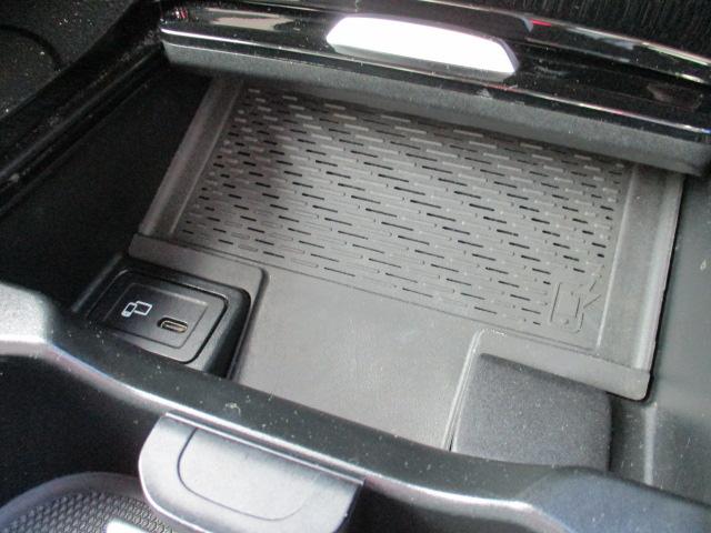 Bクラス B200d 1オーナー レーダーセーフ MBUXナビTV 全方位カメラ パワーシート シートヒーター ワイヤレスチャージ パワーテールゲート 前後ドラレコ LEDヘッドライト 衝突軽減 踏み間違い防止(22枚目)