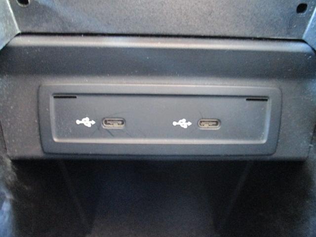 Bクラス B200d 1オーナー レーダーセーフ MBUXナビTV 全方位カメラ パワーシート シートヒーター ワイヤレスチャージ パワーテールゲート 前後ドラレコ LEDヘッドライト 衝突軽減 踏み間違い防止(26枚目)