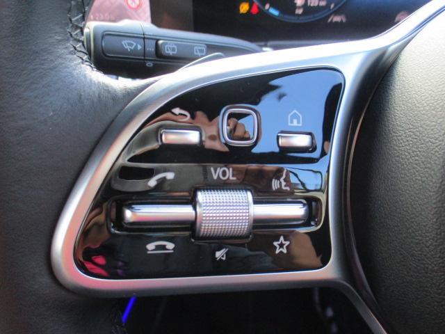 GLB GLB200d 4マチック レーダーセーフ アンビエントライト MBUXナビTV 全方位カメラ パワーシート シートヒーター ハーフレザーシート パワーテールゲート ワイヤレスチャージ 衝突軽減 踏み間違い防止 前後ドラレコ(27枚目)